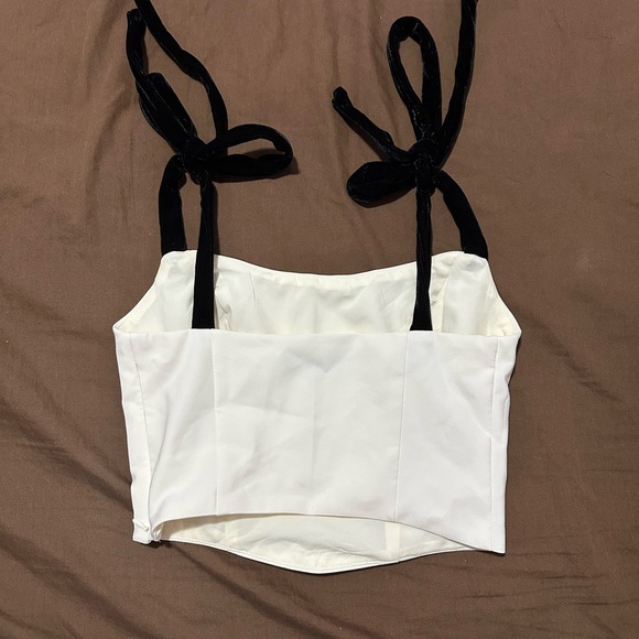 Dynamite Velvet Bow Ties Top - Picture 4 of 5